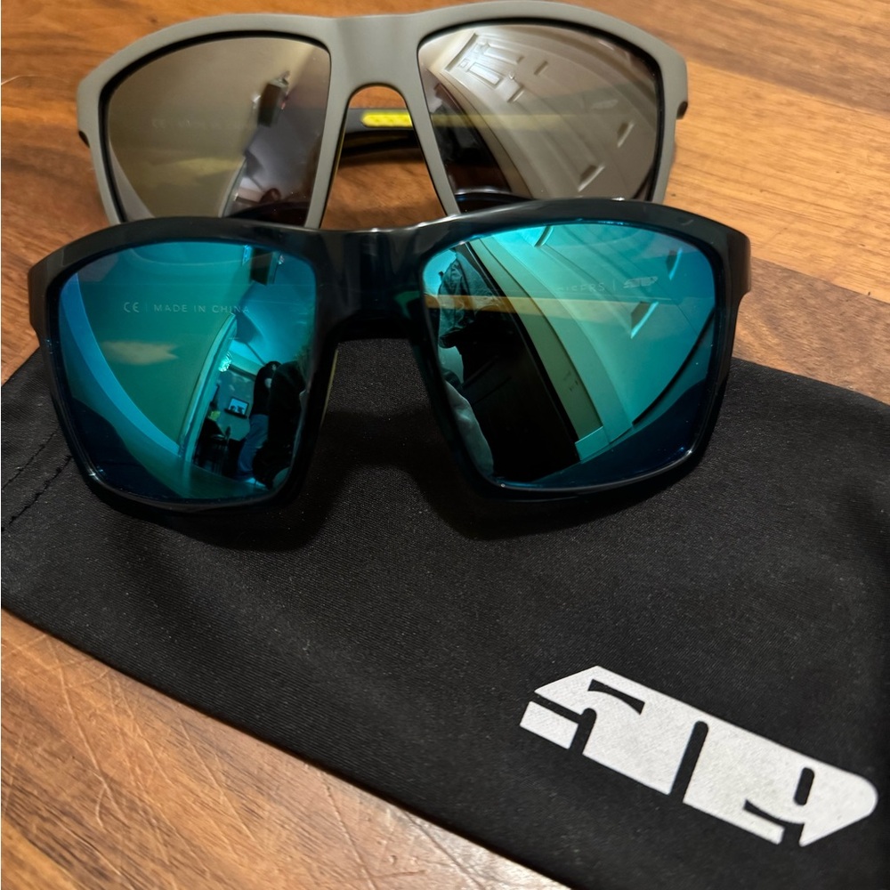509 Men’s sunglasses PAIR